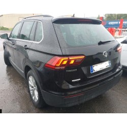 --- Vendu --- VOLKSWAGEN TIGUAN II 2.0 TDI 150 BLUEMOTION TECHNOLOGY CONFORTLINE BUSINESS DSG7 - 1ère Main - 141450 km