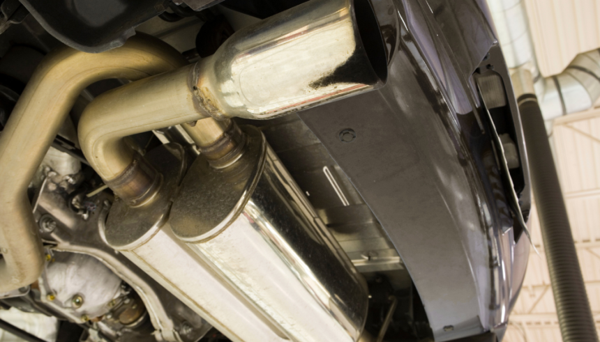 Tube d'échappement en inox pour performance et durabilité